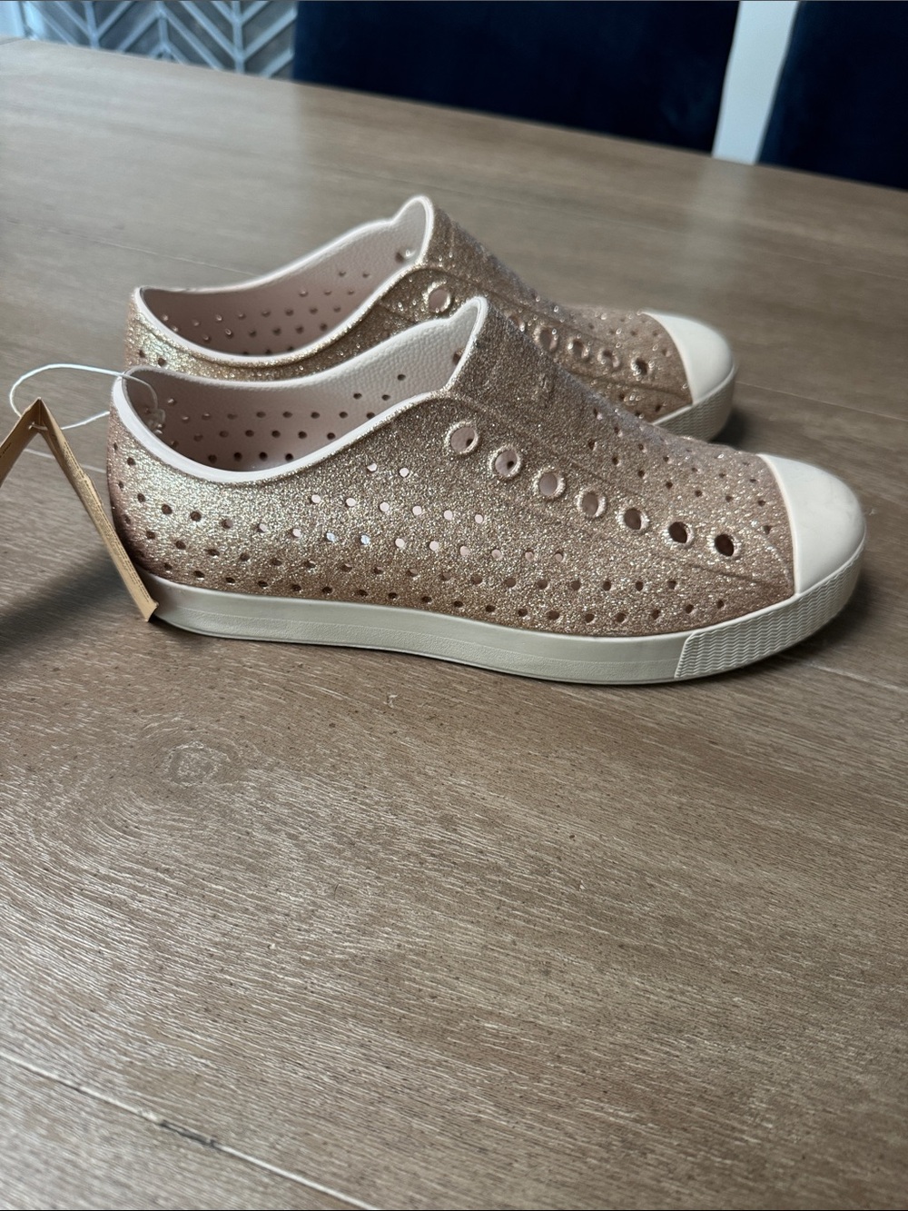 Native Women's Glitter Slip-On Sneakers - Rose Gold